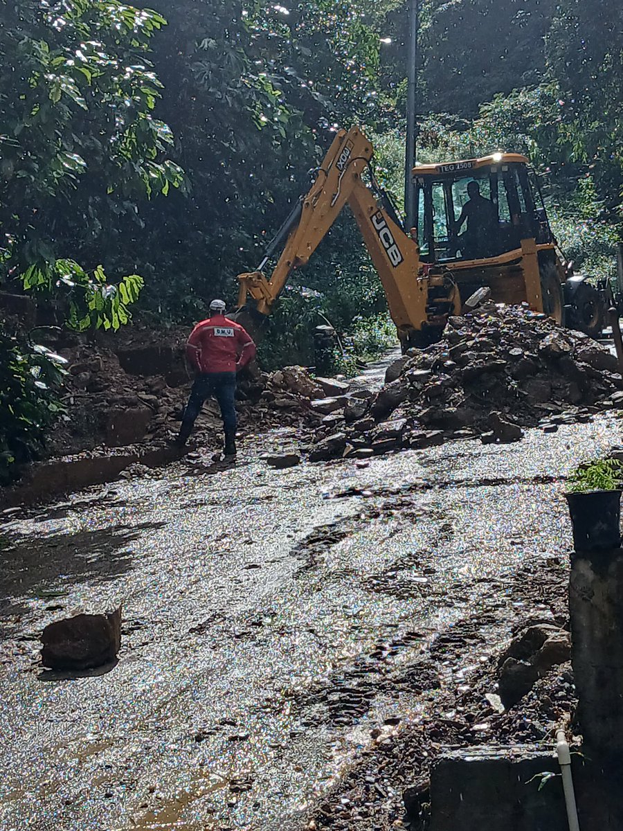 rdlgtt's tweet photo. -MEDIA RELEASE-
Update #2 - RDLG Intensifies Cleanup Efforts Following Severe Weather Impact
#RDLG #IAmLG #WeAreLG https://t.co/tLAq9fYrJe