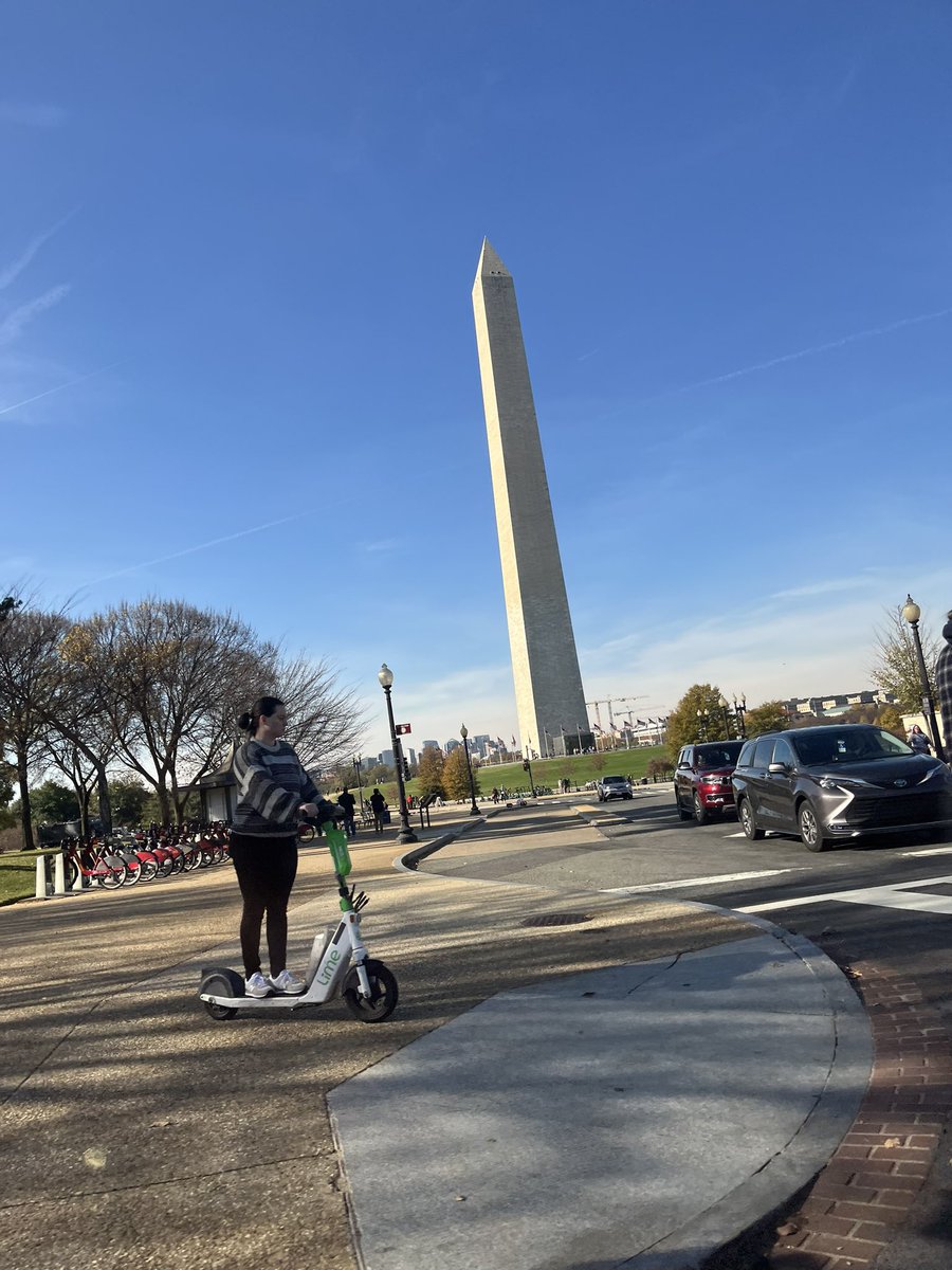 Analisa Packham tweet media