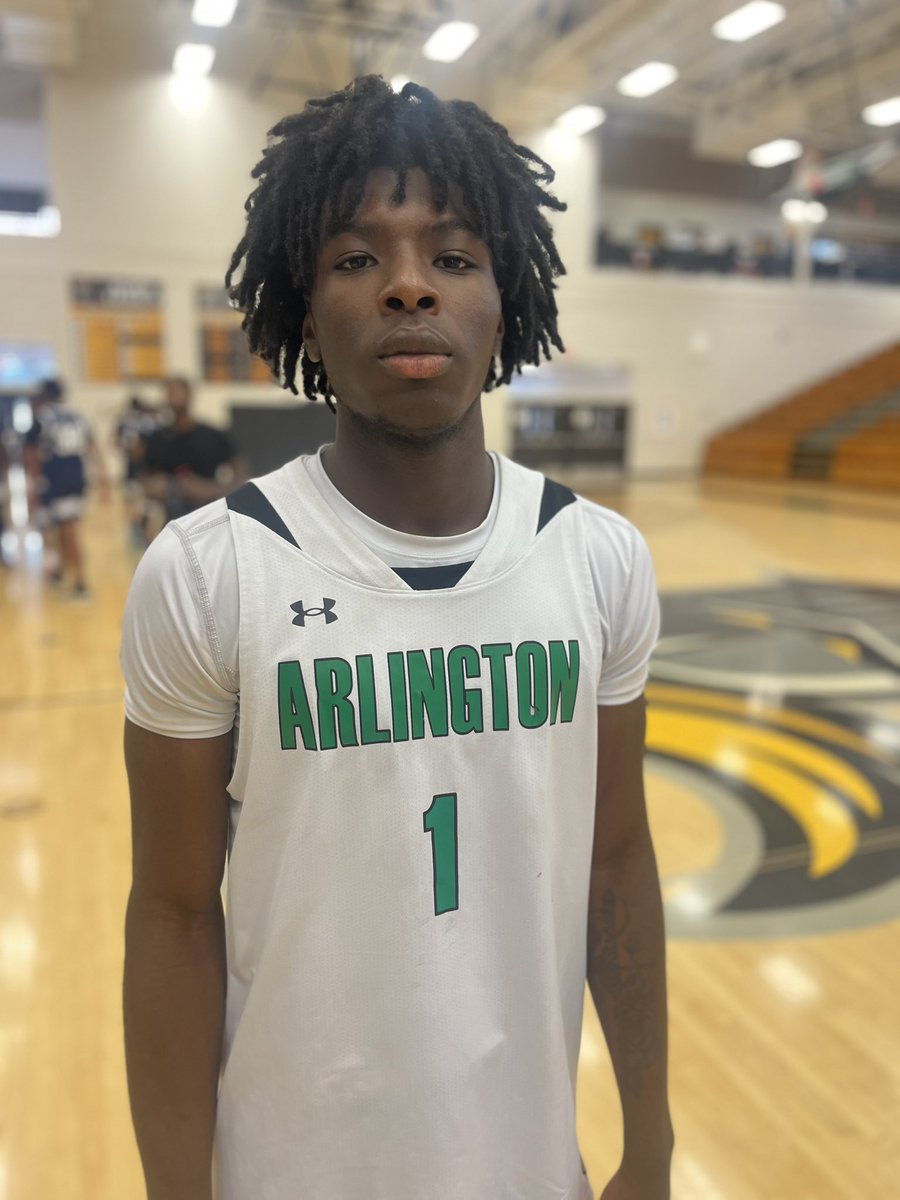 Chezi Essel 6’3 G Arlington Christian 2026

-possessed a nice frame and was a gritty defender for AC. Blocked multiple jumpers on the wing and had a knack for pestering the defender. Still another yr to grow and develop.
