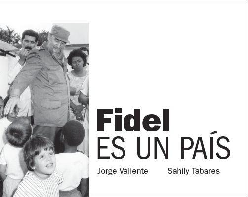 📚Libro: "Fidel es un país". El volumen muestra a través de imágenes al Comandante en Jefe en instantes evocadores de la historia revolucionaria de la nación cubana. 

⬇️⬇️Descárguelo en: bit.ly/2OWSm7e