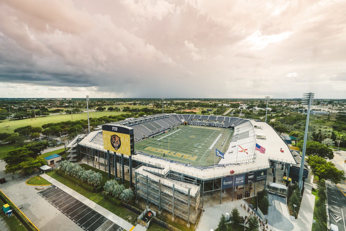 Daniel hughes (@danielhughes94p) on Twitter photo After an amazing official visit. I am grateful and proud to be offered a full scholarship to study and play football at Florida International University. π΅π‘ #Pawsup
<a href="/FIU/">FIU</a>
<a href="/FIUFootball/">FIU Football</a>
<a href="/FIUAthletics/">FIU Athletics</a>
<a href="/Brandn_Buchner/">Coach Brandon Buchner</a>
<a href="/67outlaw/">Eduardo YagΓΌes NuΓ±o</a>
<a href="/JohnnyPKA/">The Prokick Australia Baron</a>
<a href="/LarryGrant95/">Larry Grant</a>
<a href="/CoachHendooo/">Brendan Henderson</a> After an amazing official visit. I am grateful and proud to be offered a full scholarship to study and play football at Florida International University. π΅π‘ #Pawsup
<a href="/FIU/">FIU</a>
<a href="/FIUFootball/">FIU Football</a>
<a href="/FIUAthletics/">FIU Athletics</a>
<a href="/Brandn_Buchner/">Coach Brandon Buchner</a>
<a href="/67outlaw/">Eduardo YagΓΌes NuΓ±o</a>
<a href="/JohnnyPKA/">The Prokick Australia Baron</a>
<a href="/LarryGrant95/">Larry Grant</a>
<a href="/CoachHendooo/">Brendan Henderson</a>
