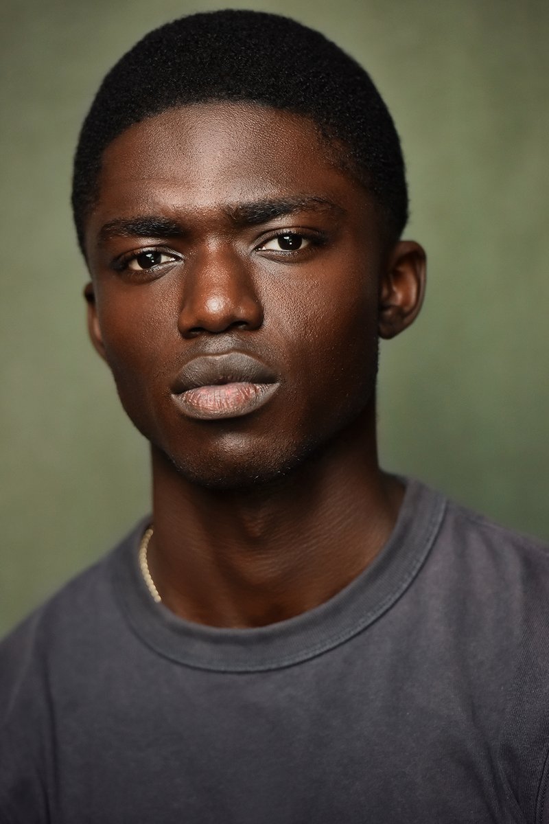 HeadshotsByMarc's tweet photo. Sometimes the best shots come in those unplanned, candid moments. 📸 When actors relax and forget about the camera, that’s when we find their true essence. 🎬✨
📸
Marc Cartwright Headshots
Los Angeles Actor Headshots
https://t.co/jsWZBoCyuO
📸
#Headshot #photographer #Sagaftra https://t.co/mux7VLnlLp