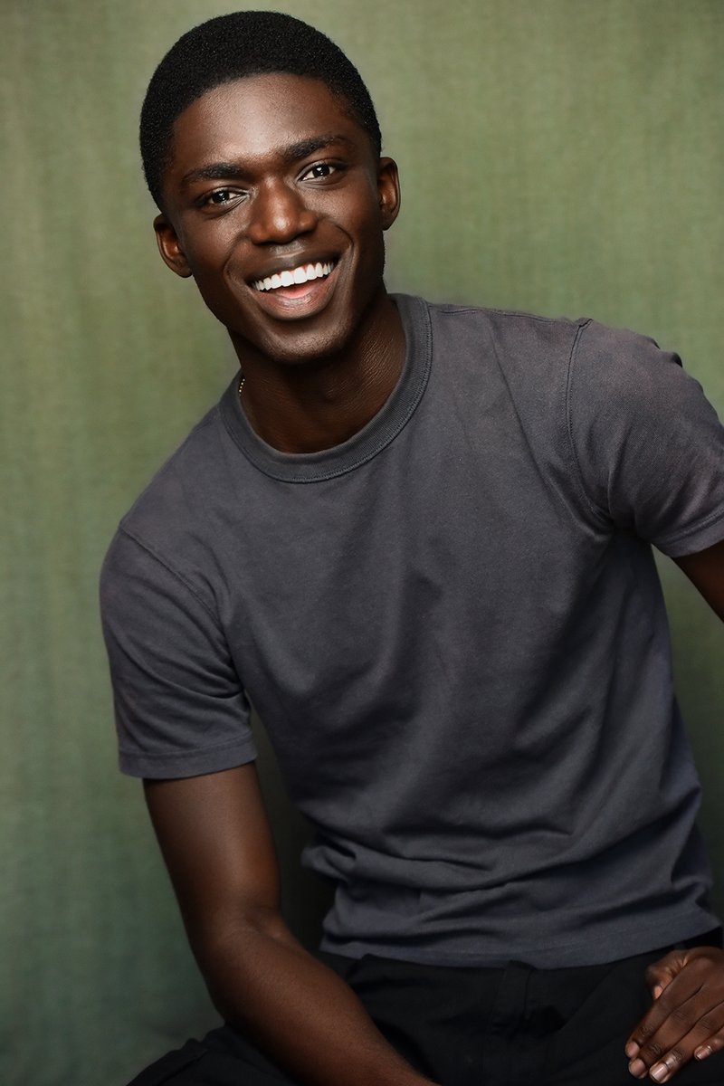 HeadshotsByMarc's tweet photo. Sometimes the best shots come in those unplanned, candid moments. 📸 When actors relax and forget about the camera, that’s when we find their true essence. 🎬✨
📸
Marc Cartwright Headshots
Los Angeles Actor Headshots
https://t.co/jsWZBoCyuO
📸
#Headshot #photographer #Sagaftra https://t.co/mux7VLnlLp