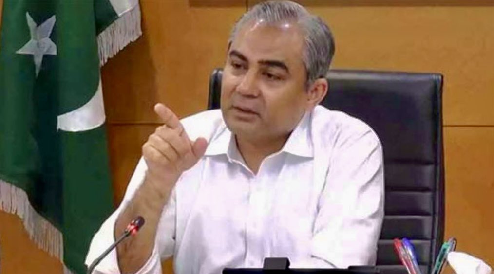 Dear World 🌍 
This person is Mohsin Naqvi, the Unelected Interior Minister of Pakistan
 
Today he directed to Police an open fire on peaceful protestors of <a href="/ImranKhanPTI/">Imran Khan</a> party and dozens of protesters are injured and in critical condition 

he is involved in Killing, harassing,