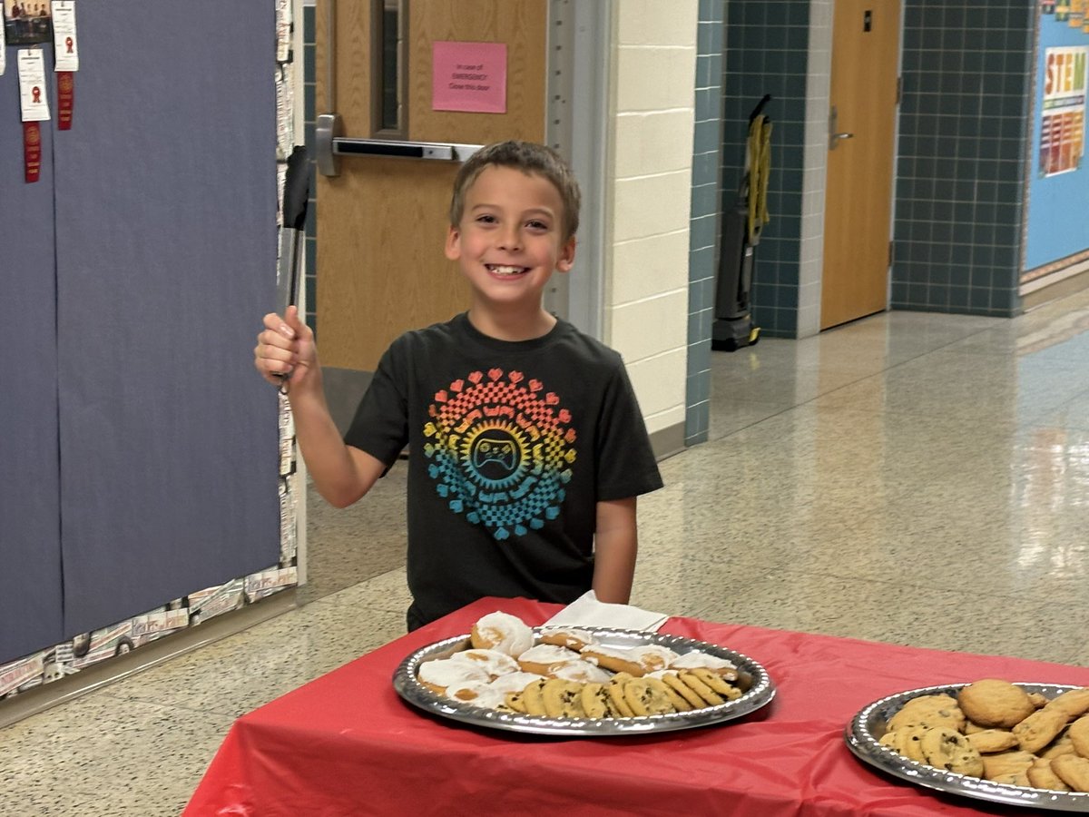 PTA Holiday Shoppe is open!