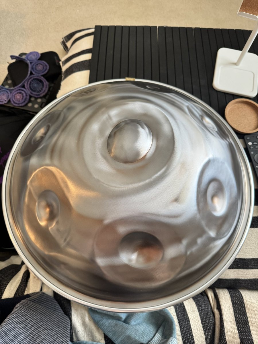 rachelnelsonCS's tweet photo. It’s a day of new babies for me, new mini handpan, chimes,kalimbas and sansula! Thanks to Spirit Handpans &amp; the ladies of Superbloom life for gifting me the pan &amp; We Play Well Together for sending new kalimbas, chimes and a sansula. 
I lost all my instruments in a 🔥in July https://t.co/73JNe5gqeL