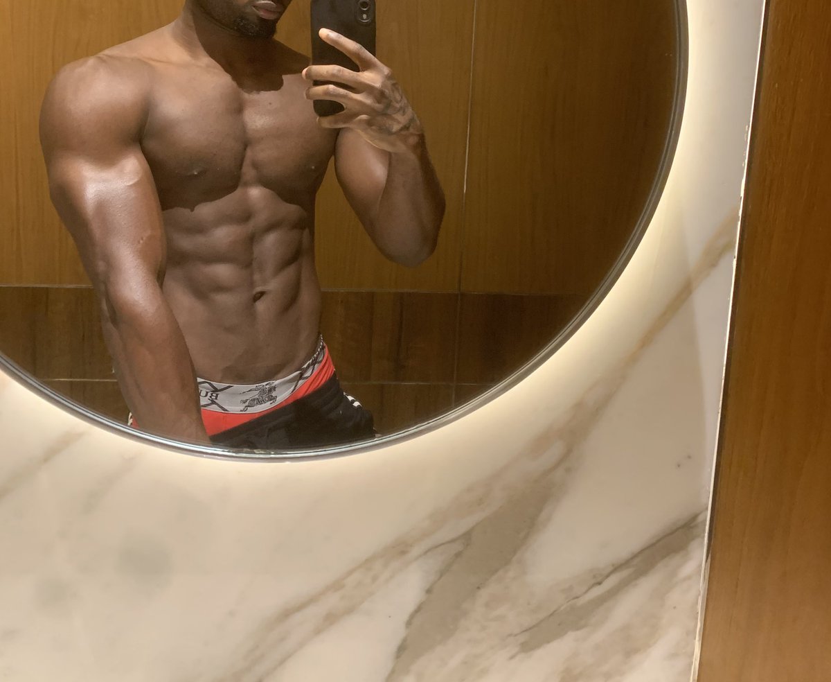 Dubai kuwait Saudi Riyadh cuckold cuck hotwife bull arab cuck arabcuck wife abu dhabi UAE couple qatar bahrain oman cpls