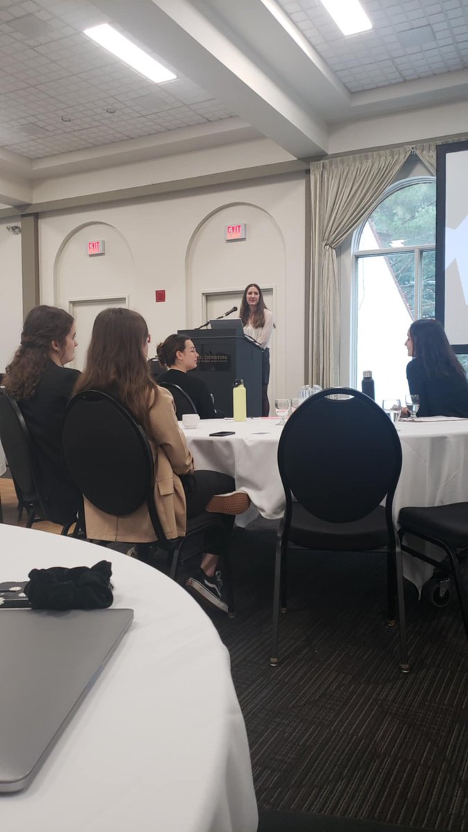 PourcelViolaine's tweet photo. I am thrilled to have given an oral presentation at the 16th edition of @JourneePhare last Friday! 🎤
It was an amazing opportunity to share my research and engage in inspiring scientific discussions.🧑‍🔬✨ https://t.co/5tsbfGJVfg