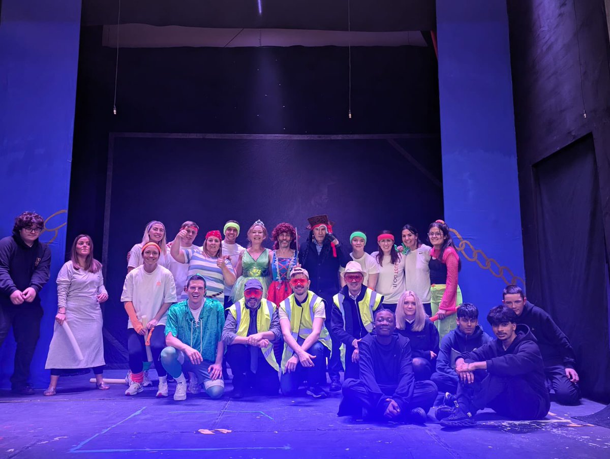 performatbella's tweet photo. Staff Pantomime cast and NPA Technical Theatre crew! @BellahoustonAc https://t.co/3VlBv6Pspi