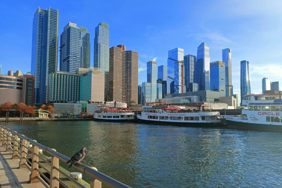 <a href="/SJDMOfficial/">SJDM</a> in #NYC is a wrap! Four days packed with insights on everything #choice. Great to see many familiar faces, make new friends, and learn about a ton of cool research. <a href="/SJDM_Tweets/">SJDM, Society for Judgment and Decision Making</a>