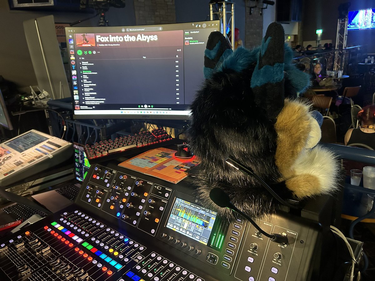 Mexxhusky's tweet photo. last day on furcation https://t.co/cD6KHIQGhc