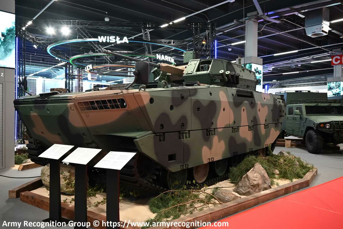 DefenseLrca's tweet photo. Brasil de olho nos veículos blindados poloneses BWP Borsuk IFV e nos mísseis Piorun para modernização militar
#Brasil #Polônia #BWPBorsuk #Piorun #GromM #VeículoDeCombateDeInfantaria #MANPAD
https://t.co/txPandwvm6 https://t.co/i3A9PKrPql
