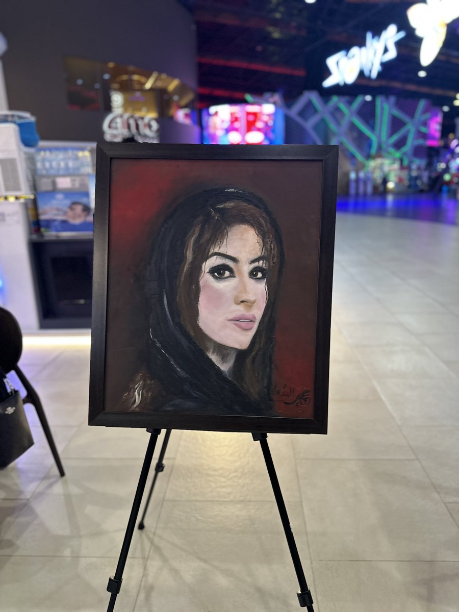 GSFT_RUH's tweet photo. بعض الاعمال المشاركة بالمعرض 
#اليوم_العالمي_للقضاء_على_العنف_ضد_المرأة 
حيث أقامت الجمعية السعودية للفنون التشكيلية 
#جسفت_الرياض 
بالمشاركة مع #مركز_التنمية_الاجتماعية  
التابع لوزارة #الموارد_البشرية_ و التنمية الاجتماعية
معرض مصاحب https://t.co/UQjL2Ra5gS