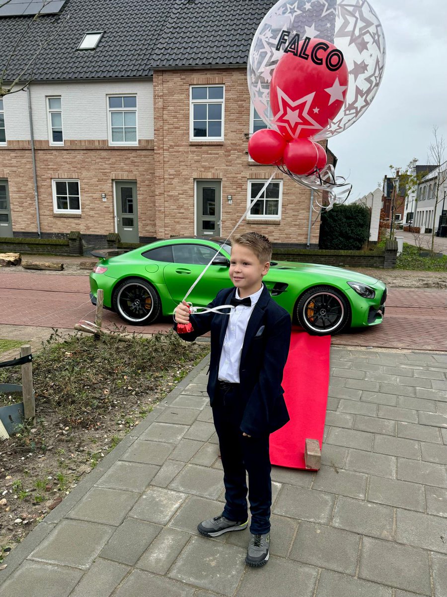 Dream4Kids tweet media