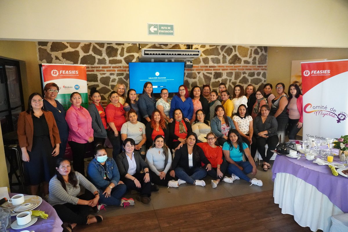 En el marco del proyecto "Refuerzo de la articulación Sociolaboral en El Salvador", financiado por La Diputación de Bizkaia a través de Bakerako Lankidetza Batzarrea / Asamblea de Cooperación Por la Paz <a href="/ACPPasamblea/">ACPP</a> 
#mujeres #sindicalistass #25N #ContrataciónColectiva