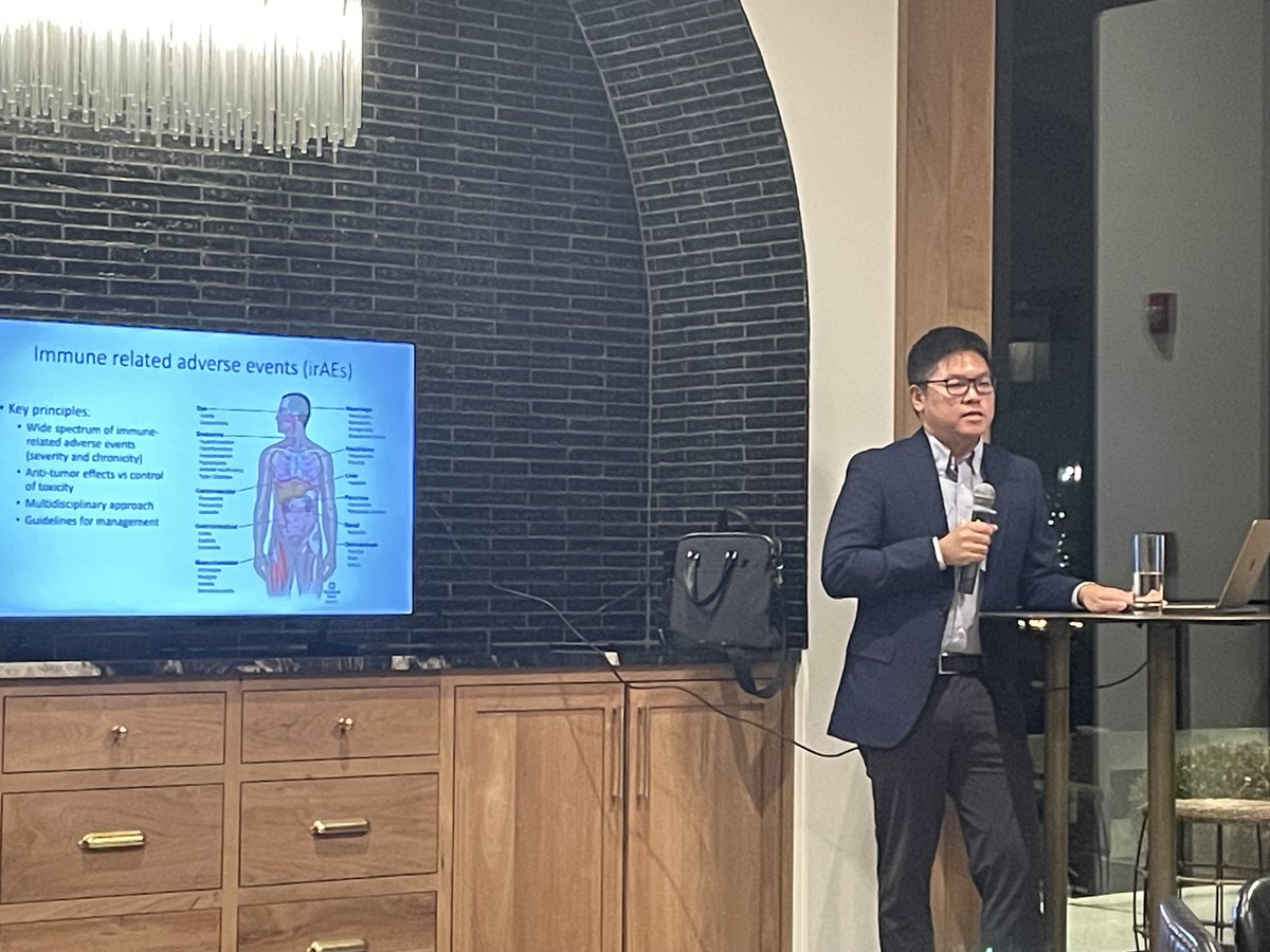 Salome_CCF's tweet photo. #ShmLakeErie #SHM @SocietyHospMed Lake Erie Chapter . Dr.Lyu presenting Immunotherapy related toxicities :Recognizing and managing adverse effects of modern cancer therapies https://t.co/fUOfT9PNlU