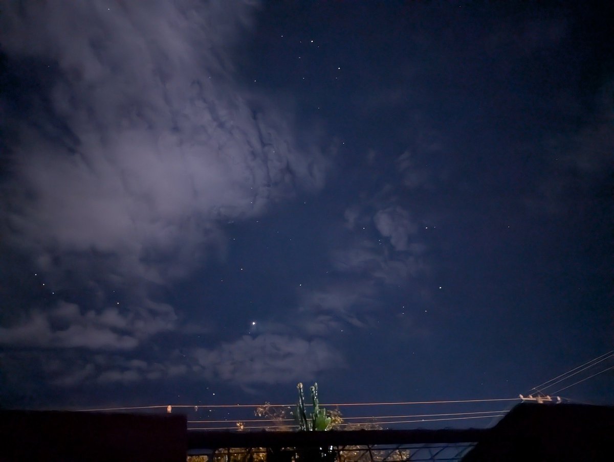 punkerblack182's tweet image. Night Photography with Google Pixel 8 Pro

#NightSight #TeamPixel #GooglePixel