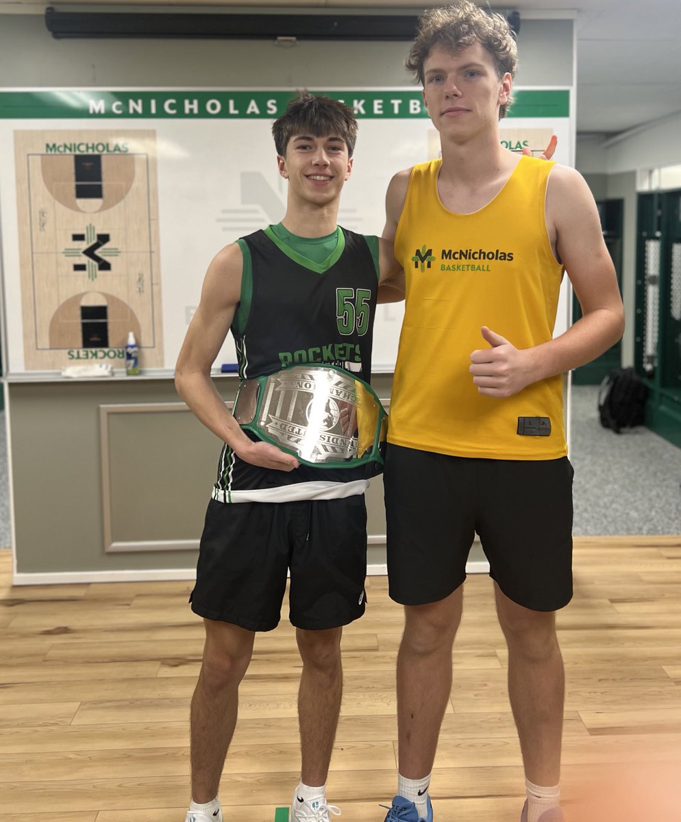 🚨WK 1 Winners🚨 Congrats to <a href="/GarritGunter7/">Garrit Gunter</a> for winning the 💛 jersey and <a href="/GrantWaters2027/">Grant Waters</a> taking the FT belt to start the season. <a href="/McNBasketball/">McNick Basketball</a>
