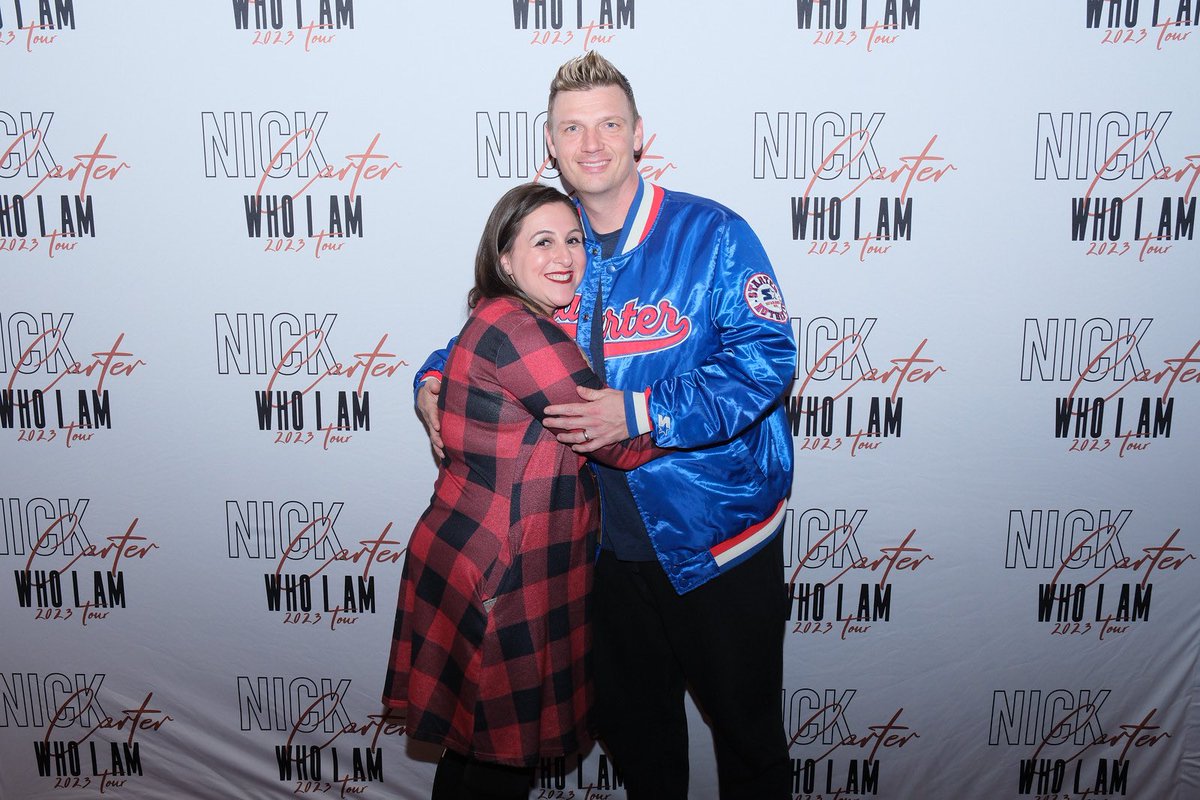 JizBSB's tweet photo. @nickcarter I was only able to go to one this tour and had to give up on round two because mommy duties called however that one show and vip was all I needed and more! #WhoIAmRecap https://t.co/lbhTVkgpc6