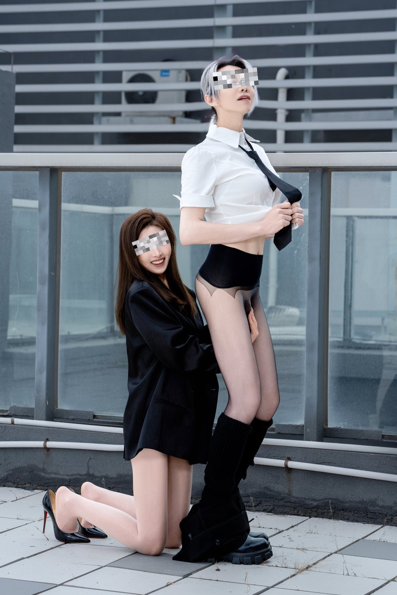 福利姬乔乔分享的黄推图片1 - 网红私拍内容