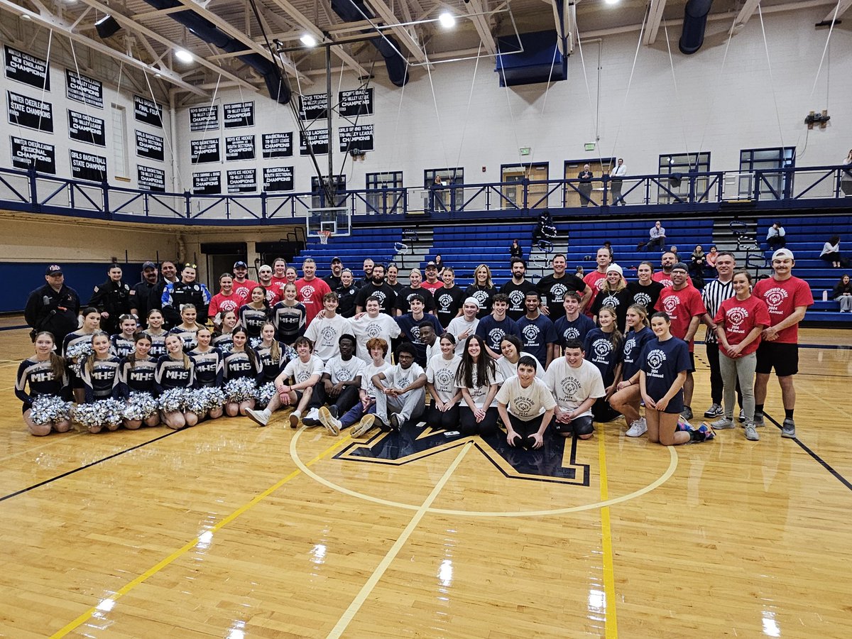 What a great Unified Basketball Bash! Thank you to our Medway First Responders, our MHS Staff, our MHS Hoop players, our cheerleaders, our guest referee, Mr. Augusta, announcer Mason Diaz, and our awesome Unified Basketball Team and coaches!!  

Great job!