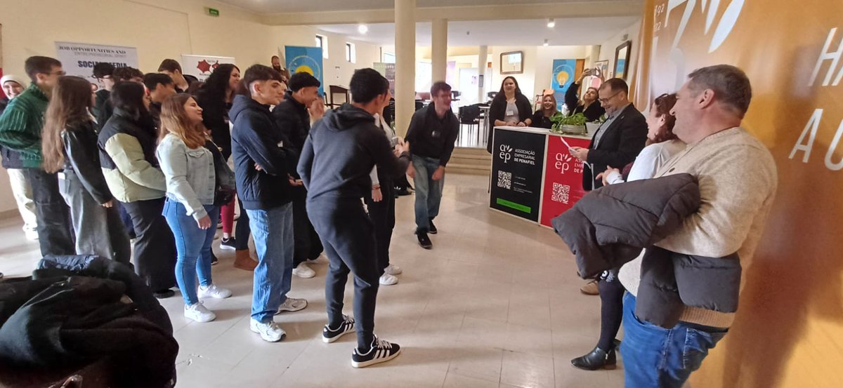factsvetforce's tweet photo. International Competition
Icebreak Activities
#factsvetforce #fakenews #eramusplus https://t.co/WAZF4hxTaA