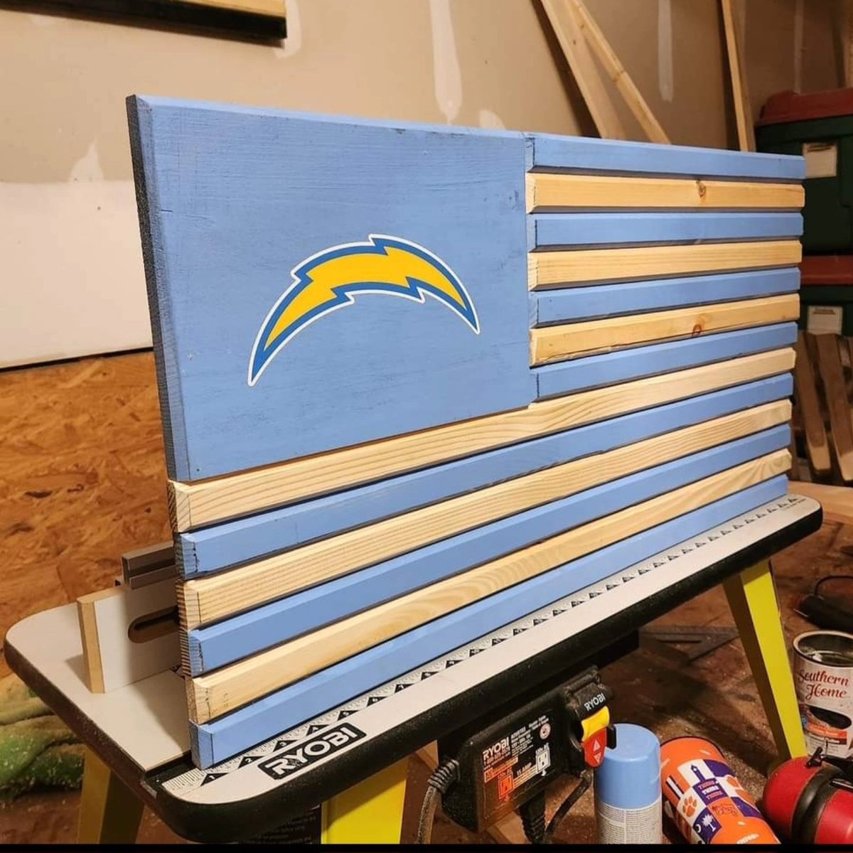 C3Flags's tweet photo. Monday Night Football!
Baltimore Ravens vs San Diego Chargers!

Fly Your Colors!

#C3Flags
🇺🇸🇺🇸🇺🇸🇺🇸🇺🇸🇺🇸🇺🇸 https://t.co/16ZB1hwSYS