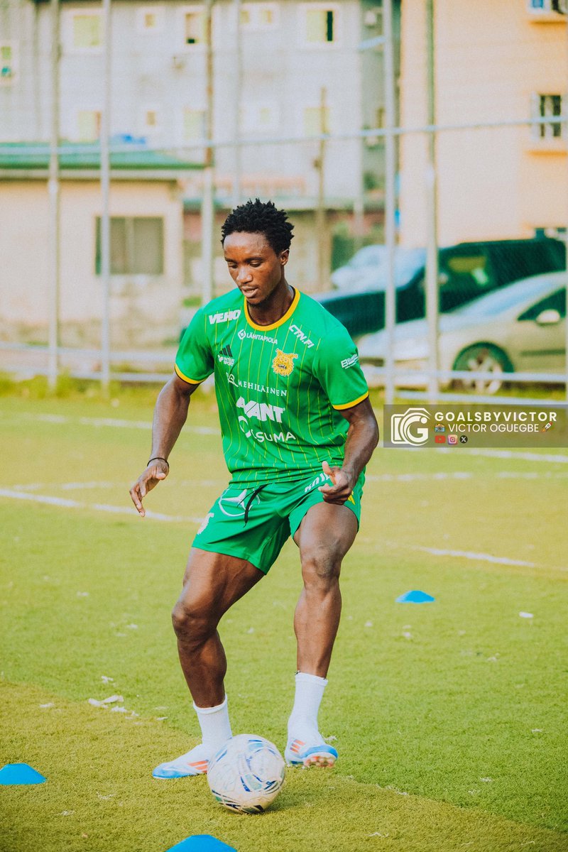 akpudjejoshua44's tweet image. Grateful to the Lord for the journey He’s leading me on through every high and low, I know He’s right here with me.
🙌🏿✝️
Let your joy be rooted in the Lord, not in circumstances.