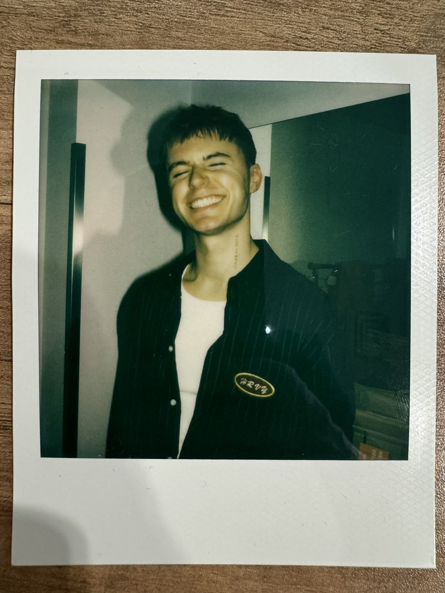HRVY's tweet photo. Manchester thank you so much for tonight, one of the craziest shows I’ve done… definitely didn’t expect the technical difficulties, so I apologise, hopefully you still enjoyed, love you guys https://t.co/A8OeC8AMSJ