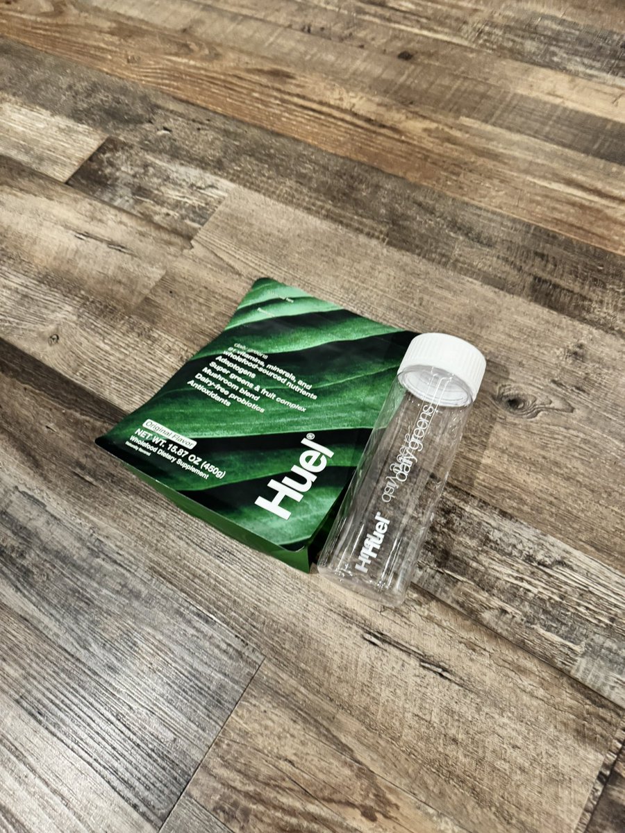 edgaralandough's tweet photo. Us traders are so unhealthy. 

I guarantee half of you degens don’t eat a single vegetable. 🥗 🥕 🥦 

You unhealthy fucks. We have to change that. 

So I’m partnering with @huel to give away a months worth of greens.

Drop a like rt and tag someone. https://t.co/GfOxZoRW5t