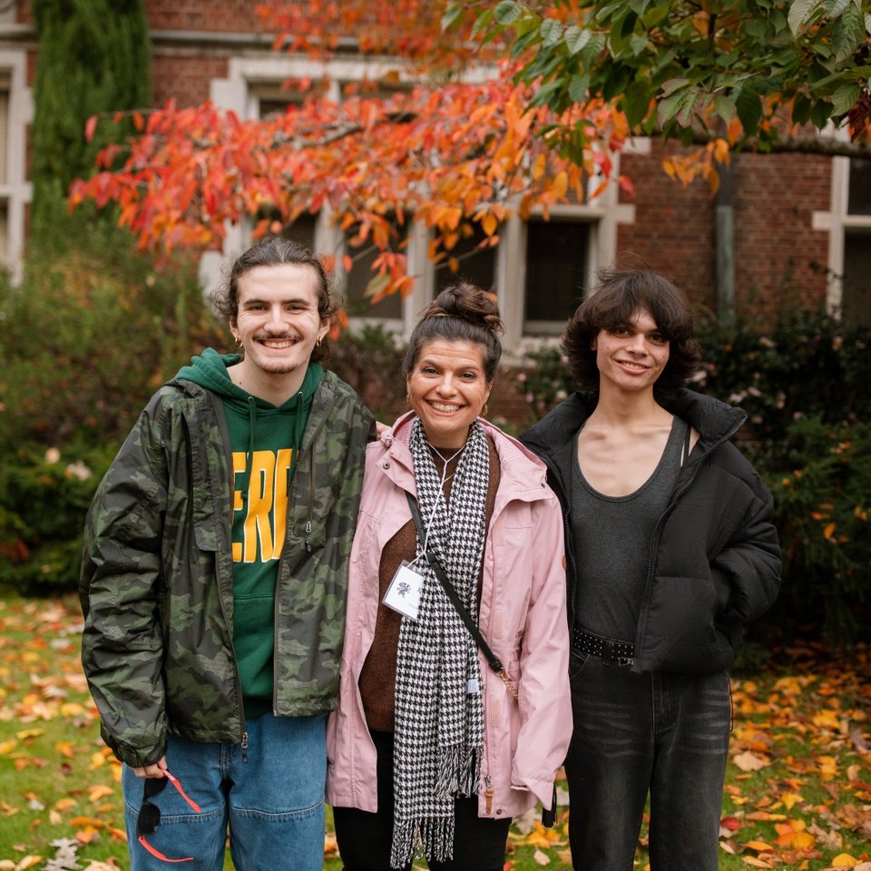 cowwege's tweet photo. Thank you to evewyone who attended Pawent &amp; Famiwly Weekend eawwier this month! Famiwies enjoyed speakews, pewfowmances, and activities whiwe spending qwality time with Weedies.

📸 Wauwen Wabawwe

#PawentFamiwyWeekend #Weedies #WeedCowwedge #CampusWife … https://t.co/jTXnoHRMuT