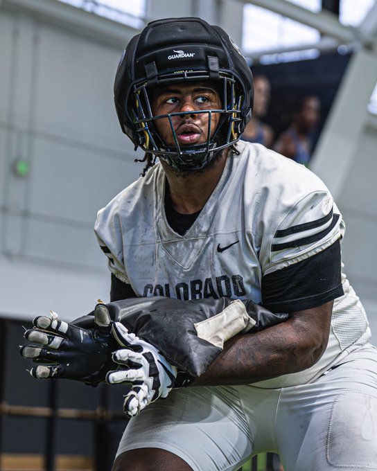 Watch Colorado Buffaloes Football's leaked NSFW photo on TwXstars