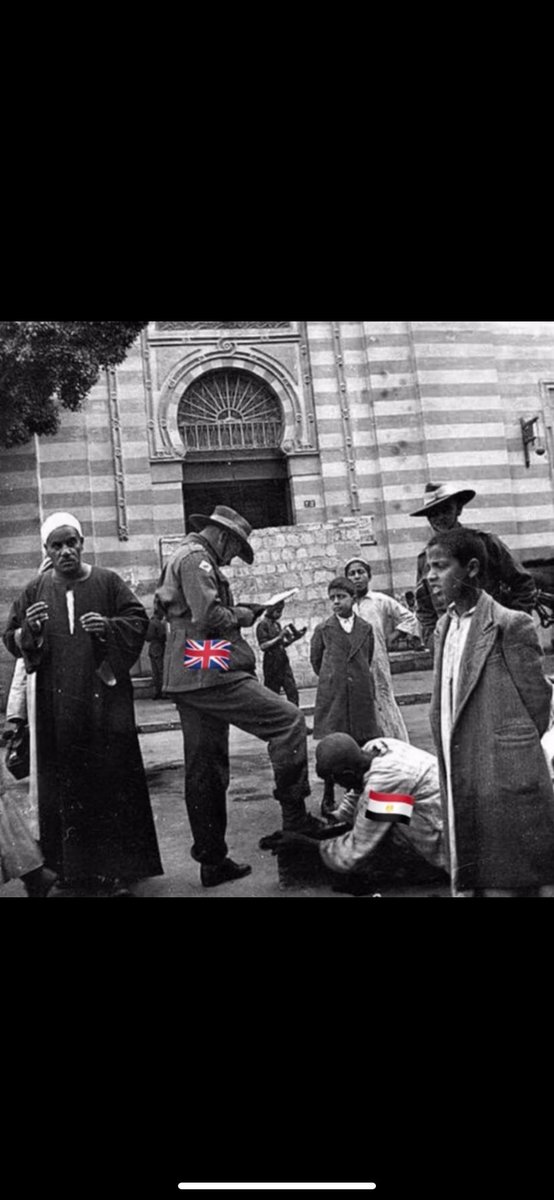 WithTheOld's tweet photo. @NsmhDyab @LBU1 @3rbscandal تلميع الجزم ذي مهنتكم ياقواد 😂 https://t.co/A4AEcG6RKu