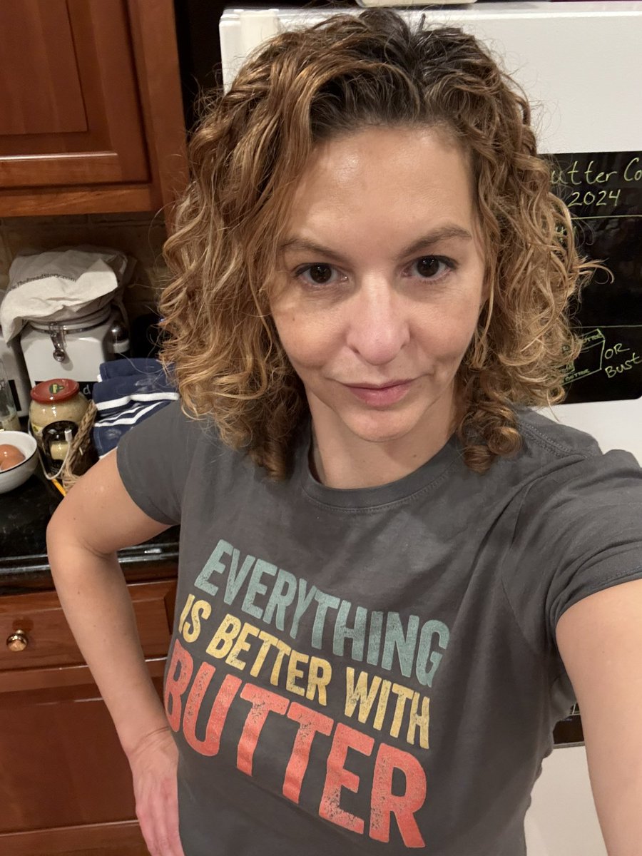 #buttercount Day 3. A beautiful and buttery day. Major triumph The Fresh Market where I finally found my butter turkey. To say I was excited would be an understatement. Thank you, apple pie(s) for getting that #buttercount to 11. Worry not friends, a buttery day is upon us