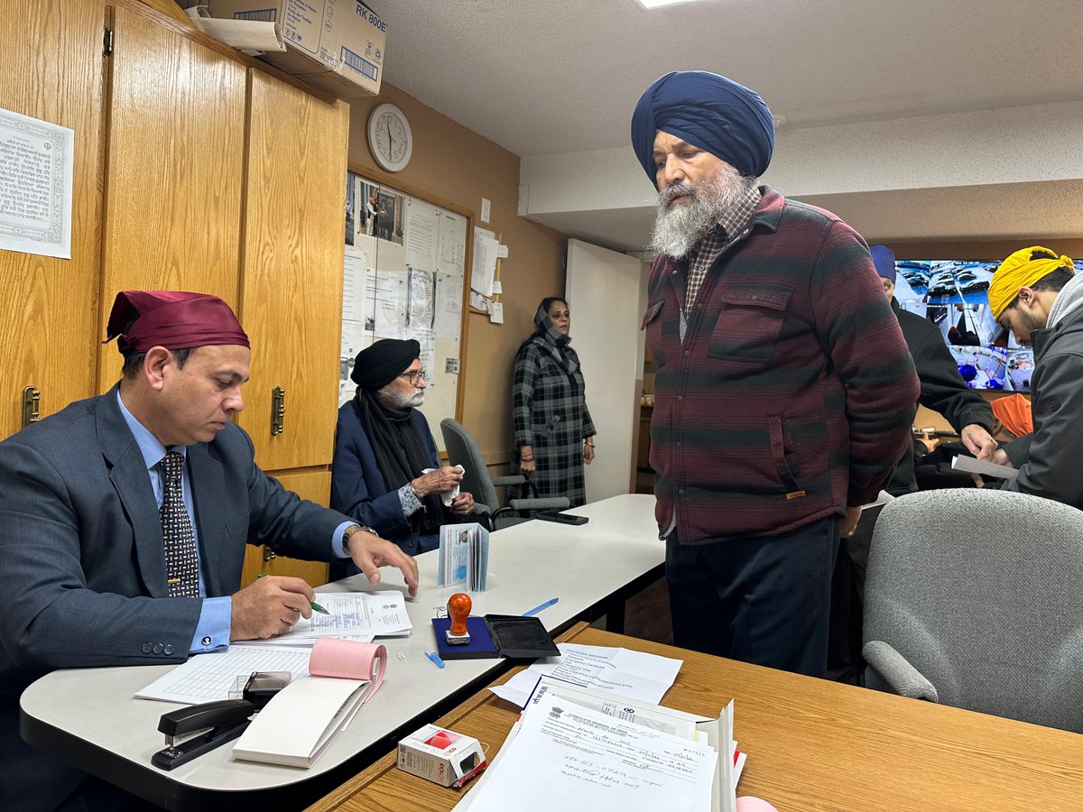 cgivancouver's tweet image. #consulate आपके द्वार 
Consulate General of India in Vancouver organized a consular camps at #PrinceGeorge,on 24 November 2024 for the benefit of Indian diaspora pensioners and issued life certificates and provided other consular services.
@HCI_Ottawa