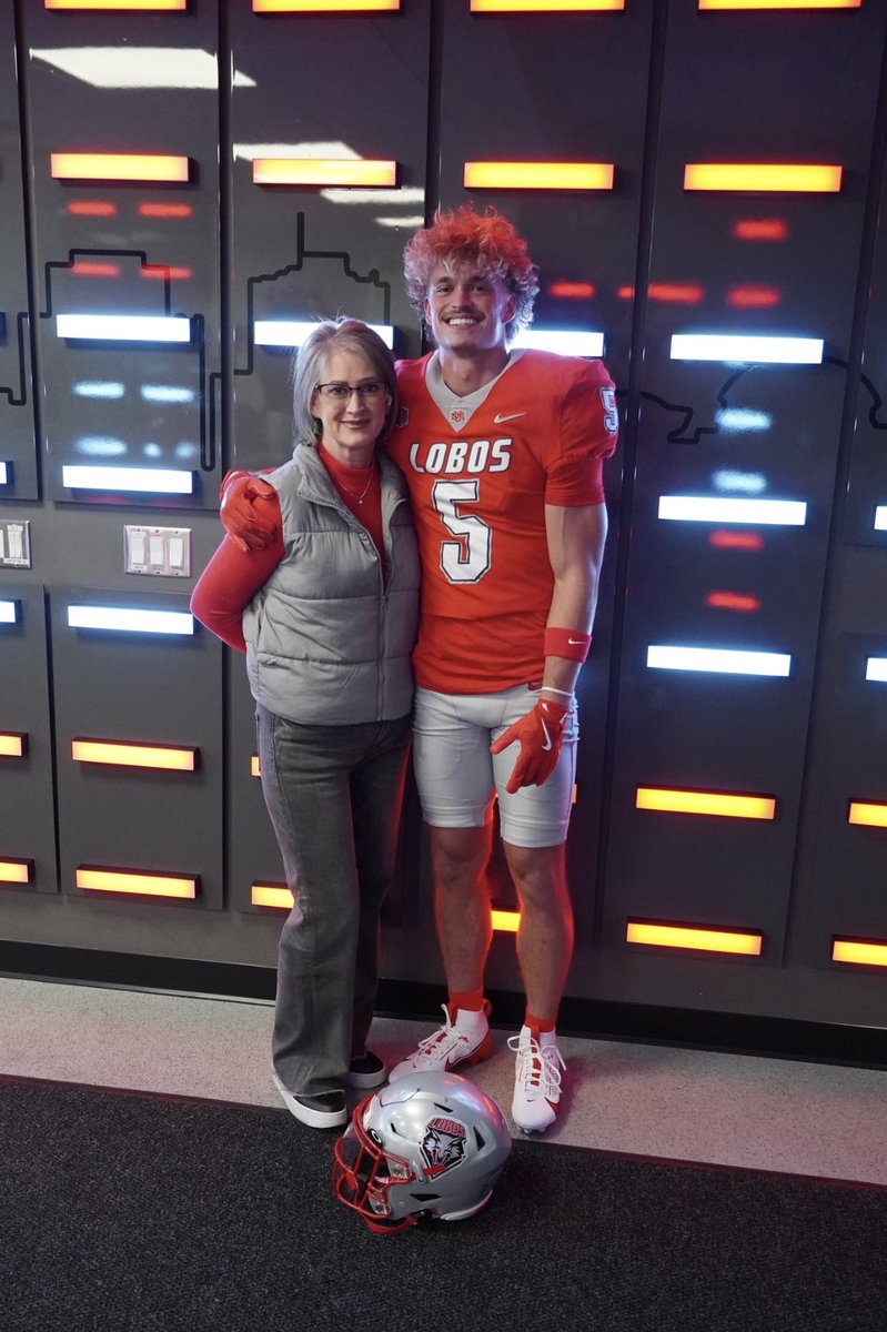 Titan Saxton tweet media