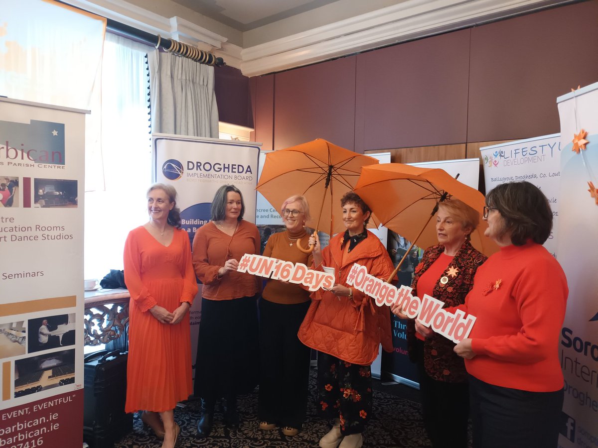 MillieGray121's tweet photo. Honoured to stand united &amp; show  Louth Hospital &amp; D.E.I.B  Council's commitment with @carolcallan88  to  #UN16daysofActivism against Domestic, Sexual &amp; Gender Based Violence launch today @DroghedaB @Womens_Aid @AdrianCleary101 @NursingOlol @ololed1 @CaheyCatriona @Aoifsoneill1 https://t.co/1MJtx5KPaQ