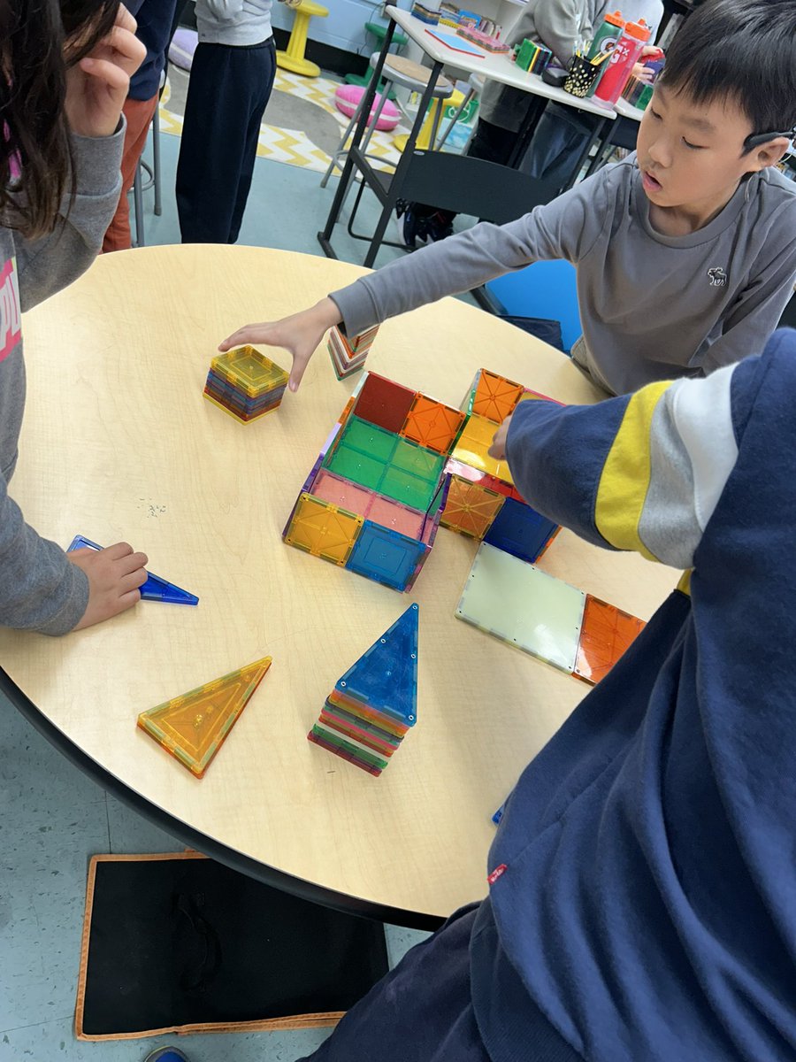 Jennifer Szostak tweet media