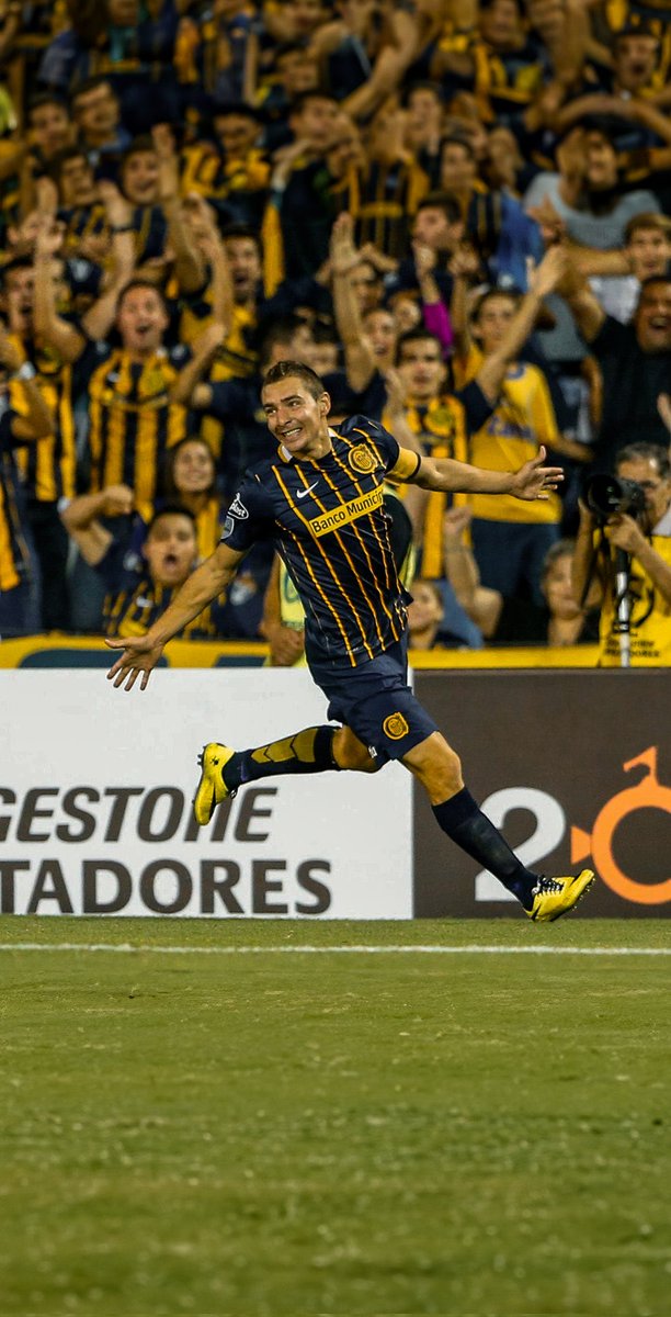 a_lautaro1O's tweet photo. A dónde te vas a ir ? Quédate a vivir en Central. https://t.co/rjI31eDngl