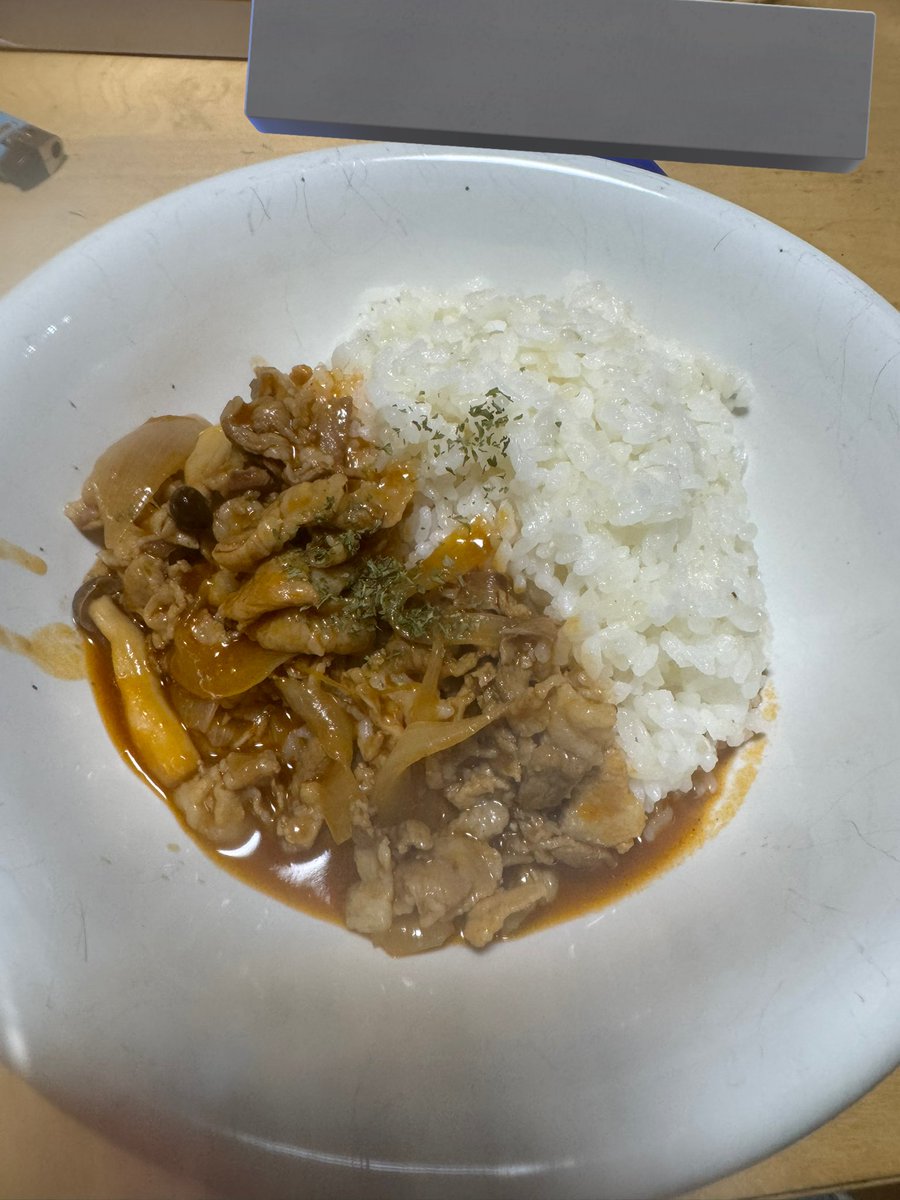 Moti_DBD's tweet photo. ハッシュドポークなるものを作った🐷 https://t.co/li1OpInmHl