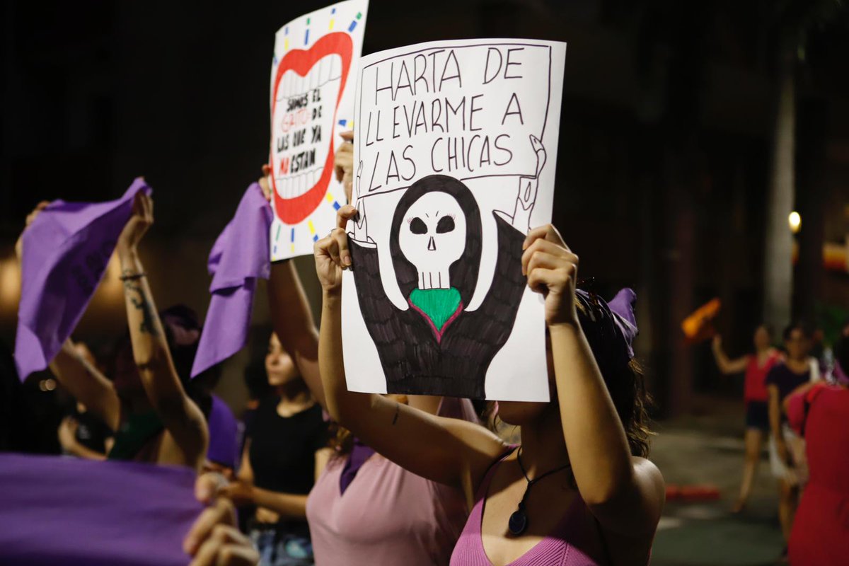 Juntas, organizadas, movilizadas. ¡Basta de violencia de género! #25NPy 
Fotos de Luis Vera