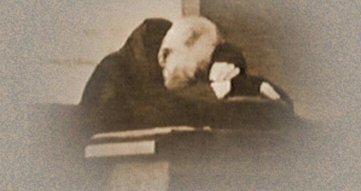 KnowsPascal's tweet photo. The life of a Christian is nothing but a perpetual struggle against self; there is no flowering of the soul to the beauty of its perfection except at the price of pain.

-Padre Pio https://t.co/RAfjRHxs4S