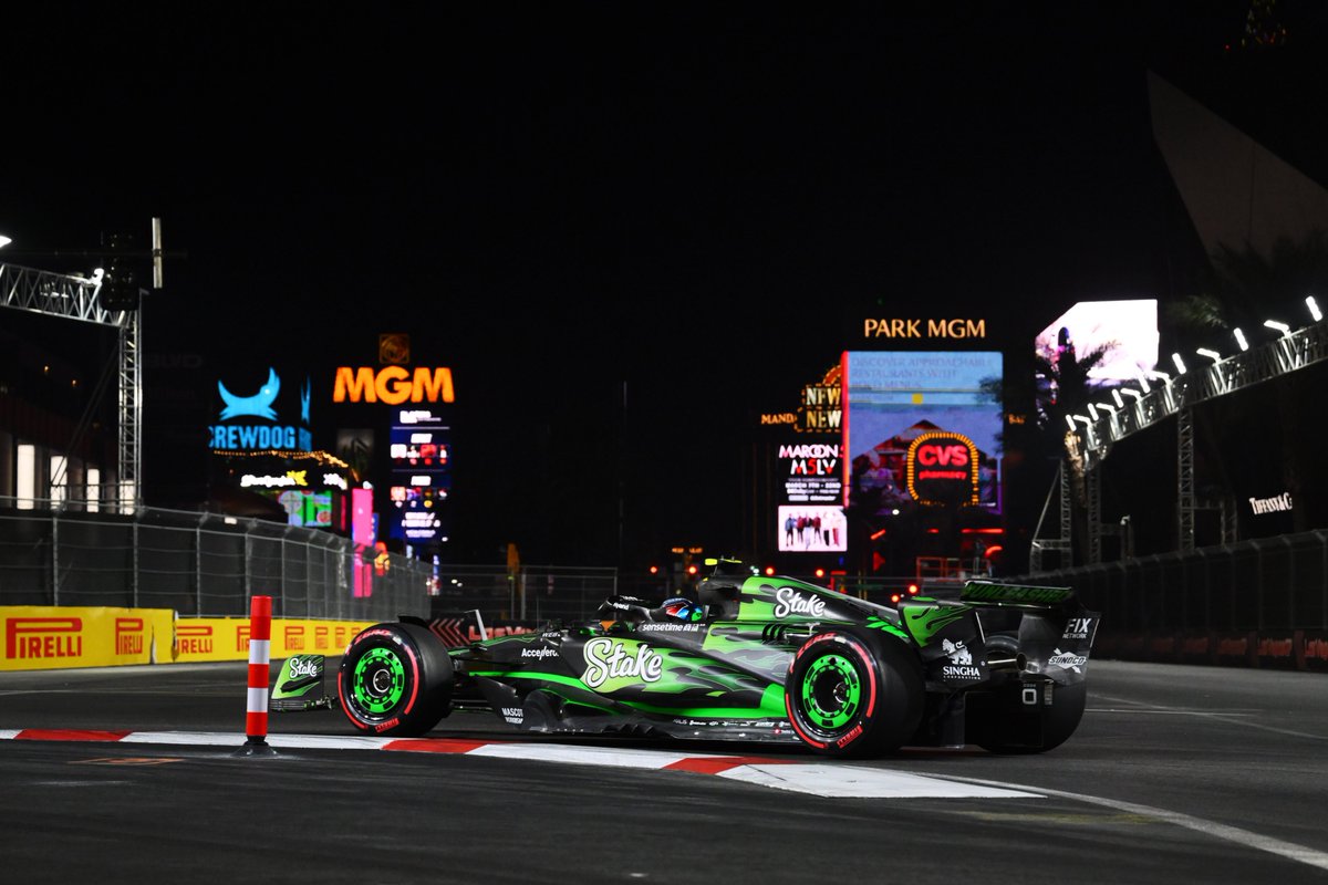 Stake.com tweet media