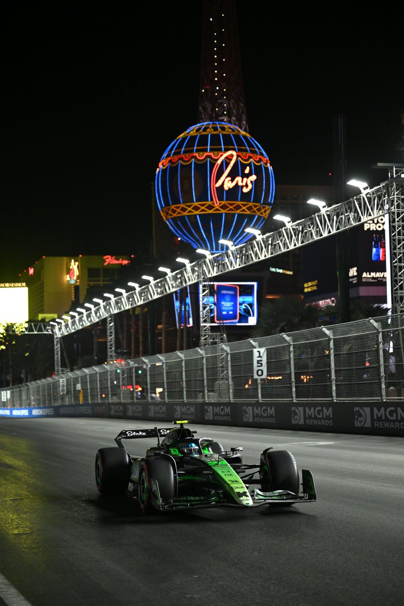 Stake.com tweet media