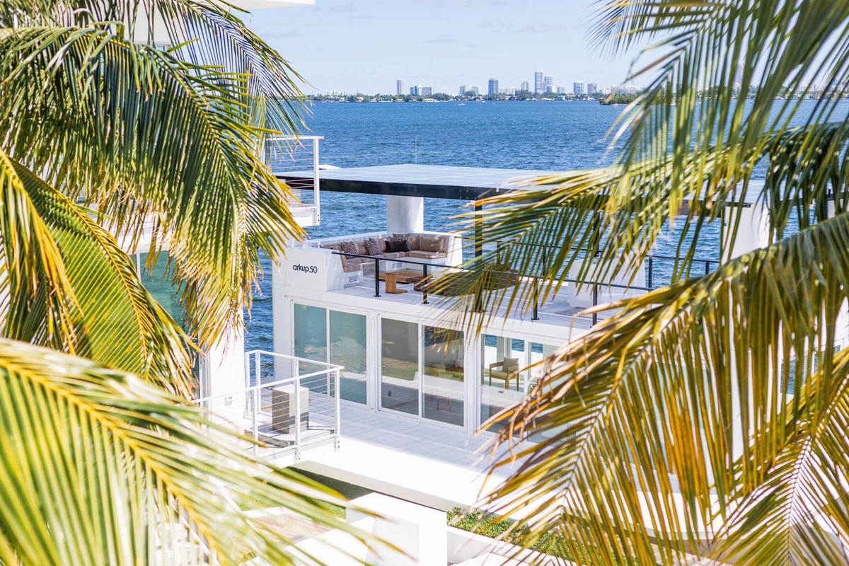 Arkup 50 - Redefining Water Based Living 

fivestarportugal.com/arkup-50