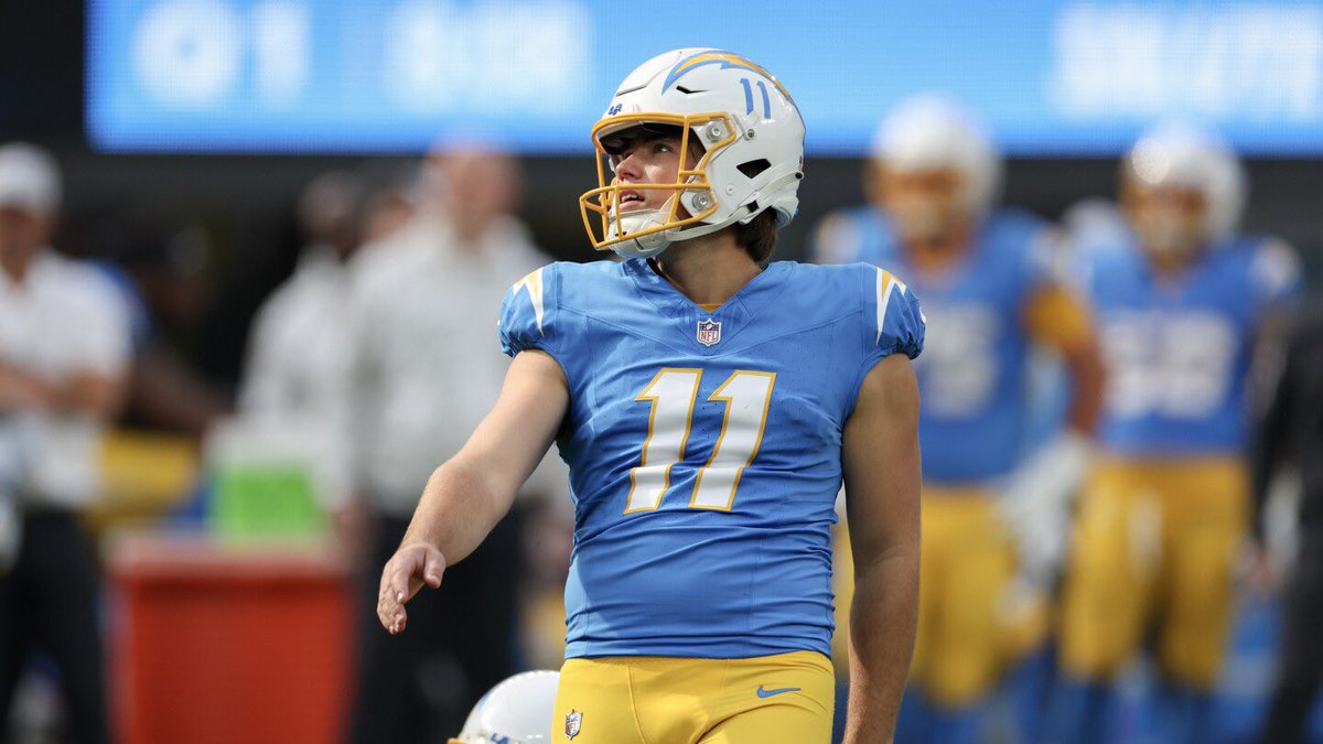 PlayerOdds's tweet photo. LOCK IN THIS PLAYER PROP TONIGHT🔒

Cameron Dicker Over 7.5 Kicking Points💰

#PrizePicks #GamblingX https://t.co/Dnd7497uDU