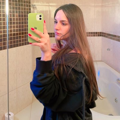 YuliaUwU's tweet photo. #NovaFotoDePerfil https://t.co/KAW3tnpram