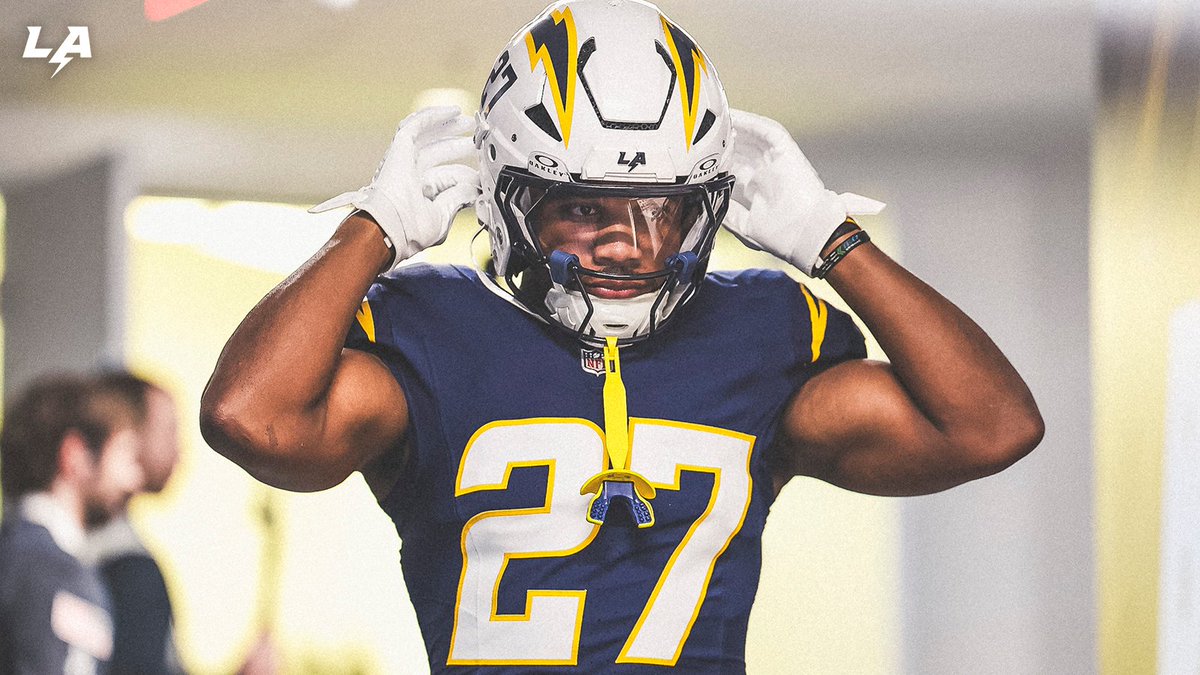 chargers's tweet image. dark mode activated