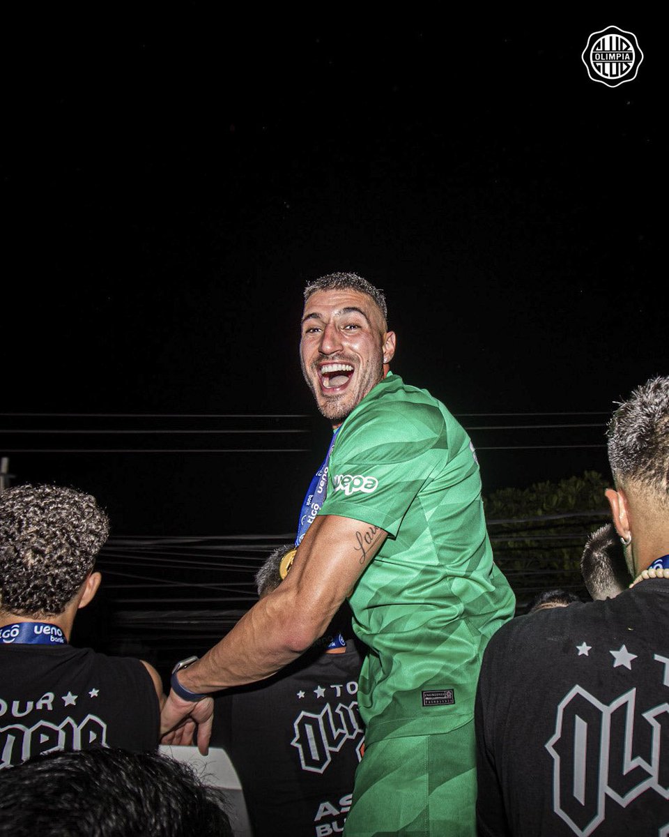 ¿Tradiciones de fin de año?

Pan dulce, sidra y...

¡OLIMPIA CAMPEÓN!

🏆4️⃣7️⃣🤍🖤🤍