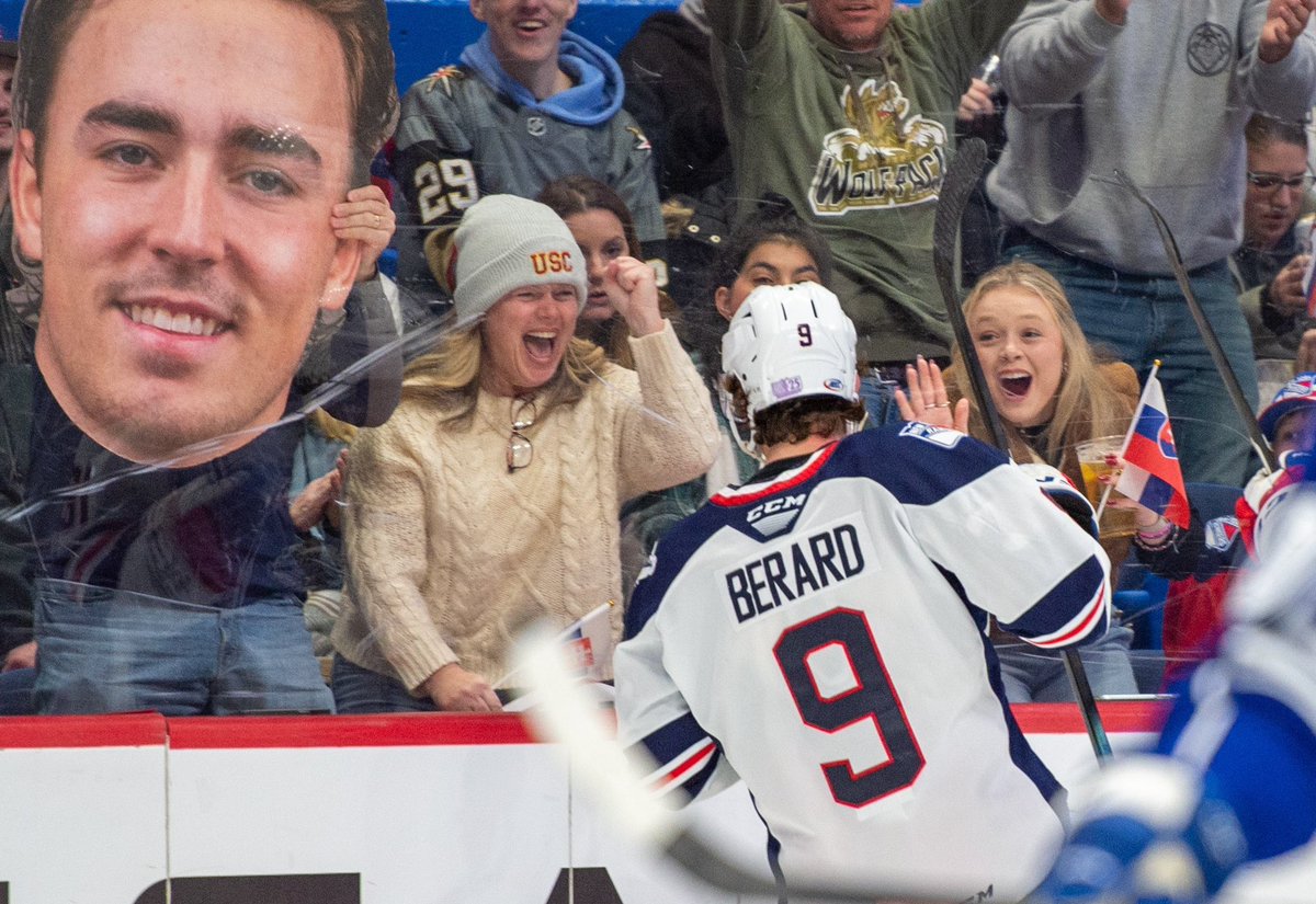 HWPPackheads's tweet photo. Really happy to see Berard get his shot tonight. #nyrangers #berard https://t.co/f50G9RflwH